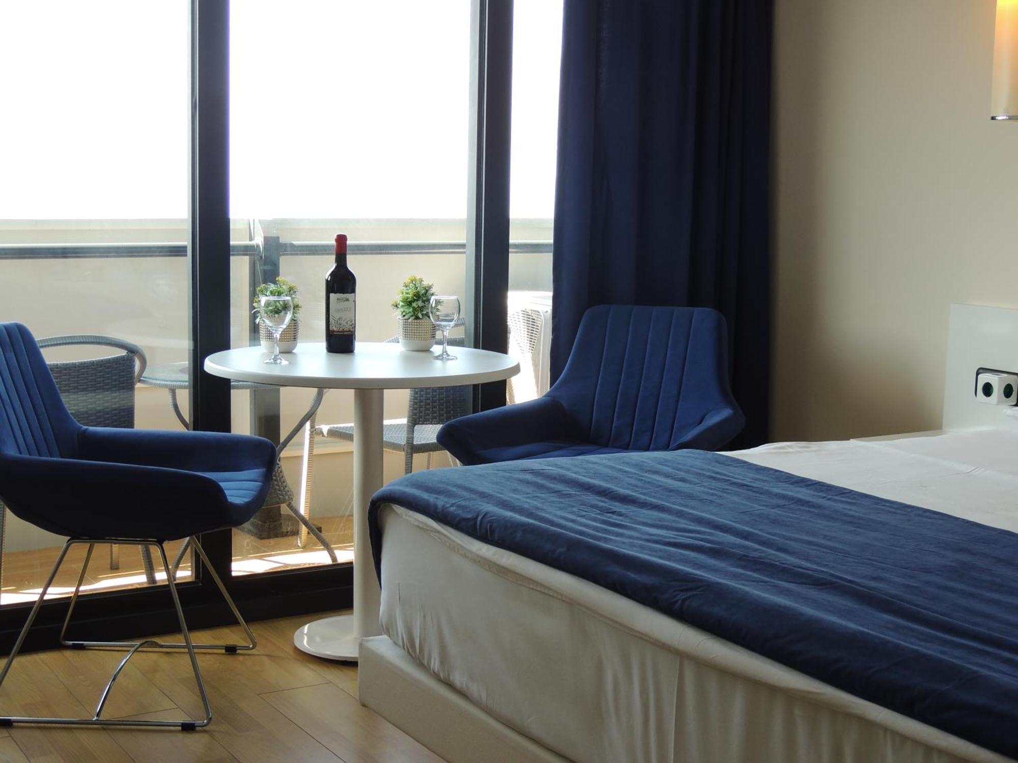Orbi City Superhost Μπατούμι Εξωτερικό φωτογραφία